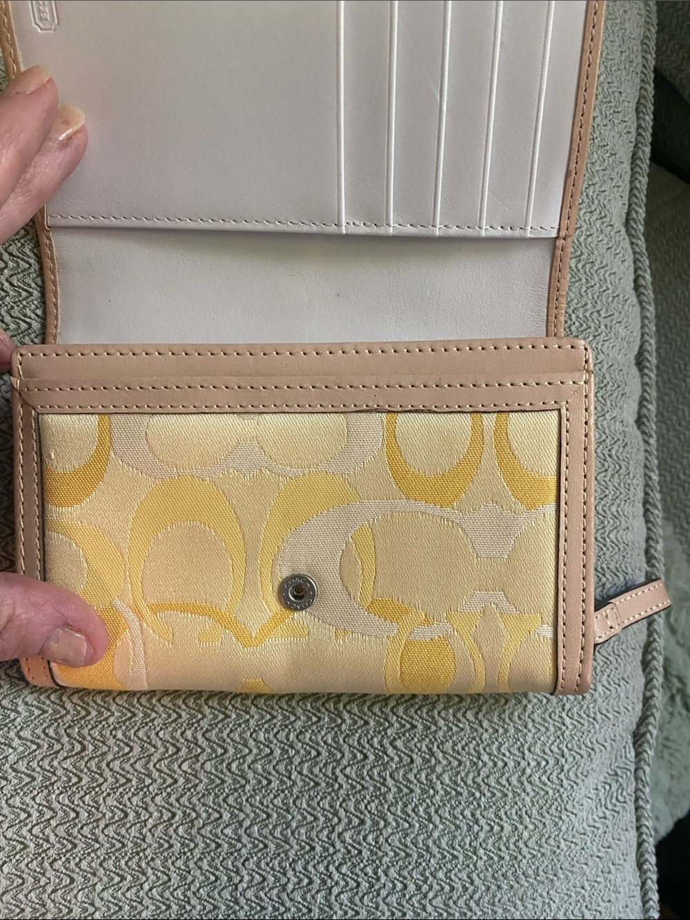 Coach Wallet - Picture 9 of 16